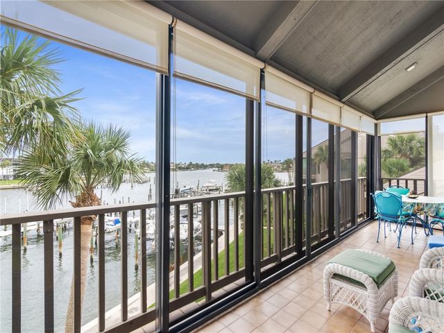 1880 Bay Road I319, Vero Beach, FL 32963