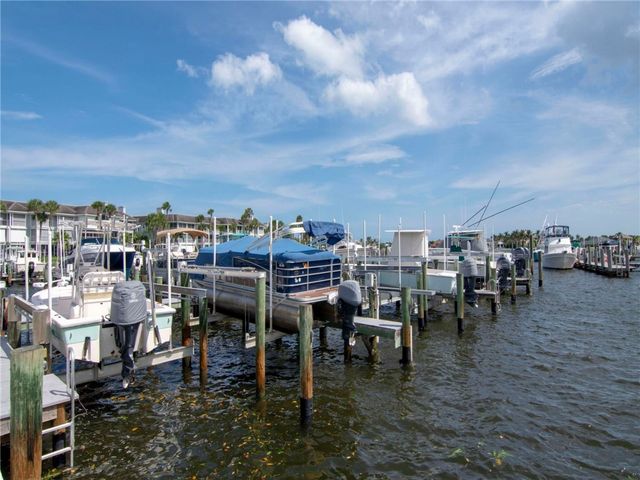 1880 Bay Road I319, Vero Beach, FL 32963