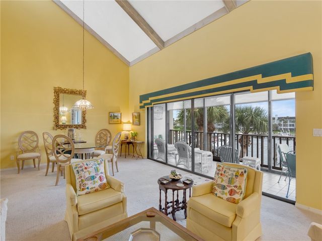1880 Bay Road I319, Vero Beach, FL 32963