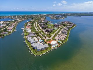 1880 Bay Road I319, Vero Beach, FL 32963