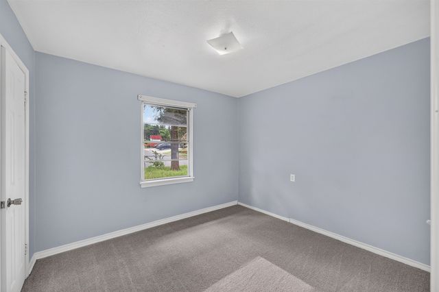 4269 S Cumberland St, Wichita, KS 67216