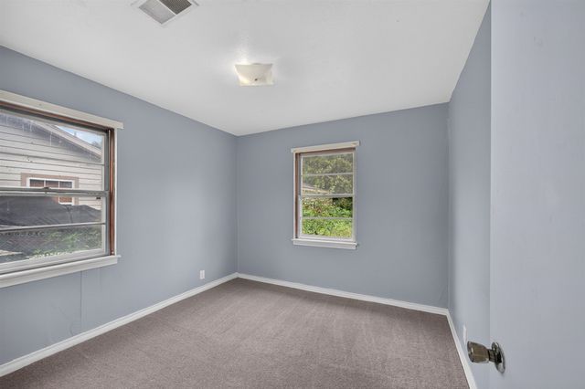 4269 S Cumberland St, Wichita, KS 67216