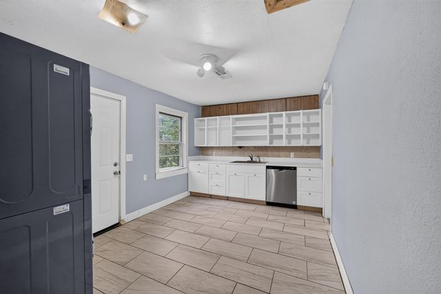 4269 S Cumberland St, Wichita, KS 67216