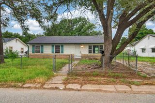 4269 S Cumberland St, Wichita, KS 67216