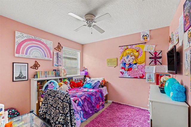11334 VILLAS ON THE GREEN DR, Riverview, FL 33579