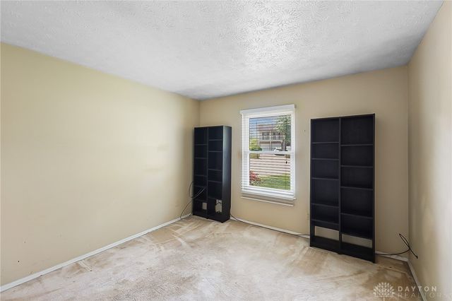 8910 Canary Court, Dayton, OH 45424
