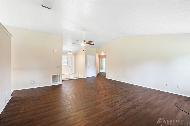 8910 Canary Court, Dayton, OH 45424