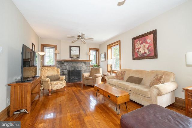 457 PENN AVE, Drexel Hill, PA 19026