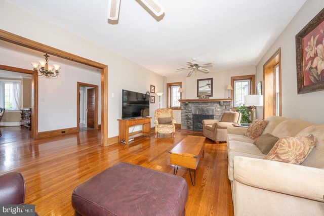 457 PENN AVE, Drexel Hill, PA 19026