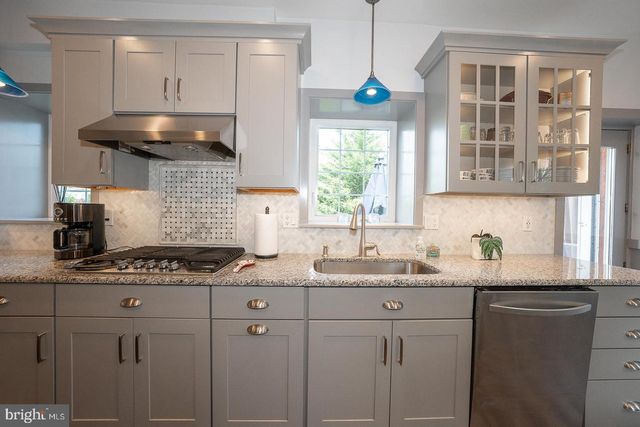 457 PENN AVE, Drexel Hill, PA 19026