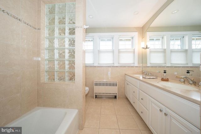457 PENN AVE, Drexel Hill, PA 19026