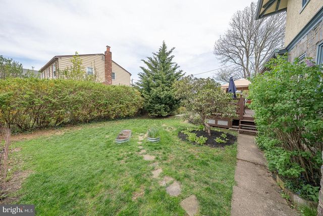 457 PENN AVE, Drexel Hill, PA 19026