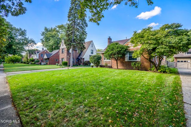 3003 Goddard Road, Toledo, OH 43606