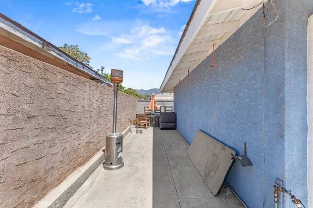 2402 W 1st, San Bernardino, CA 92407