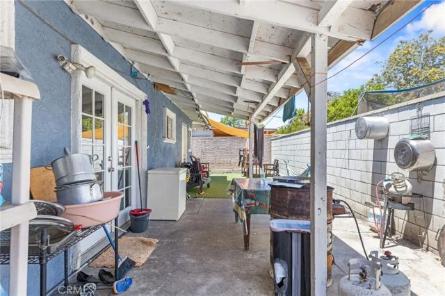 2402 W 1st, San Bernardino, CA 92407