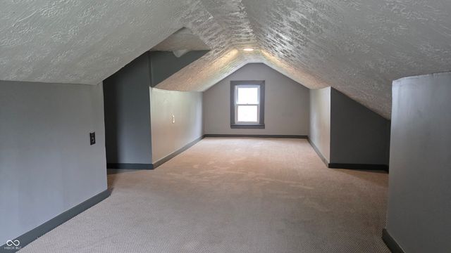 2239 W 28th Street, Anderson, IN 46016