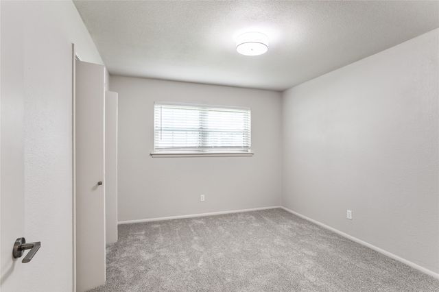 520 Circleview Drive N, Hurst, TX 76054