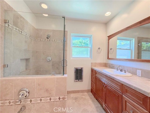 22137 Ybarra, Woodland Hills (los Angeles), CA 91364