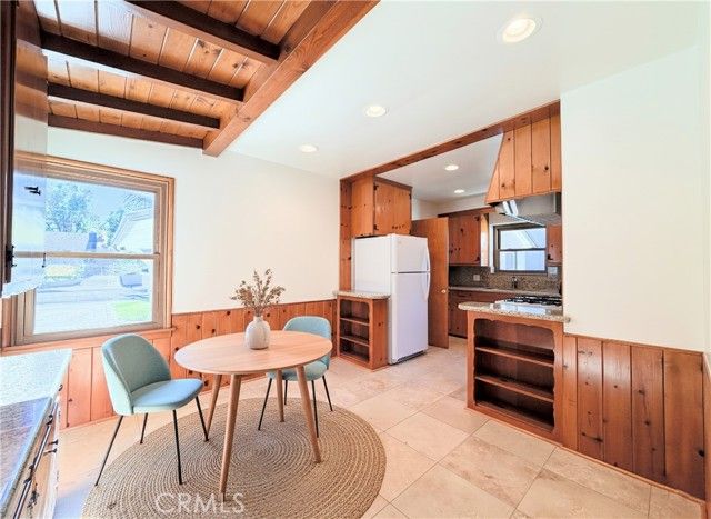 22137 Ybarra, Woodland Hills (los Angeles), CA 91364