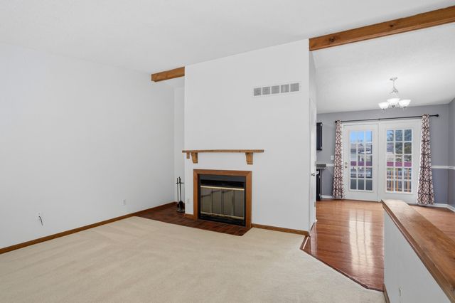 2004 WINCHESTER DR, Columbia, MO 65202