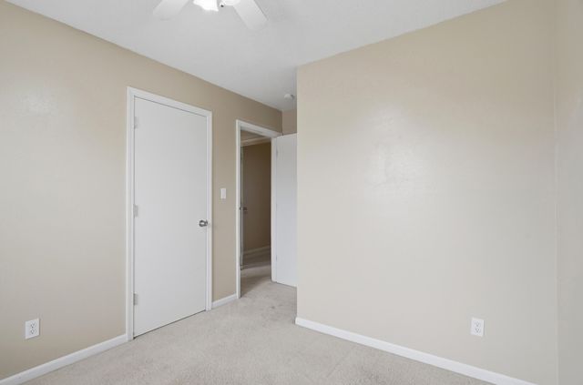 2004 WINCHESTER DR, Columbia, MO 65202