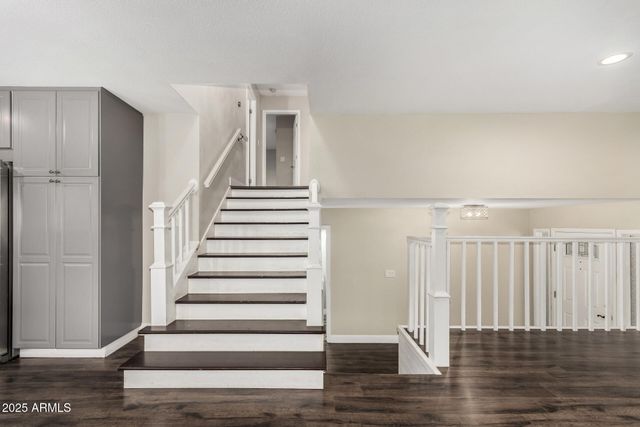 1717 E PEBBLE BEACH Drive, Tempe, AZ 85282