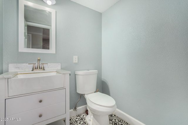 1717 E PEBBLE BEACH Drive, Tempe, AZ 85282