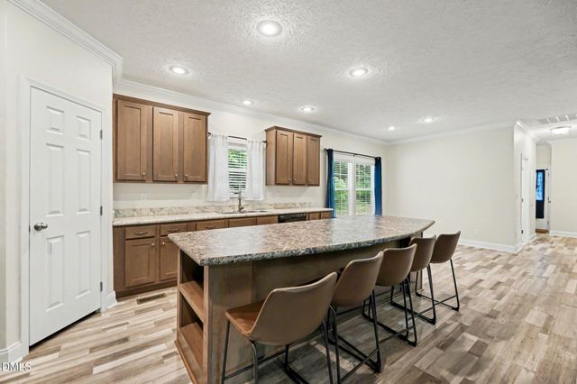 1835 Old Us Hwy 421 S, Siler City, NC 27344