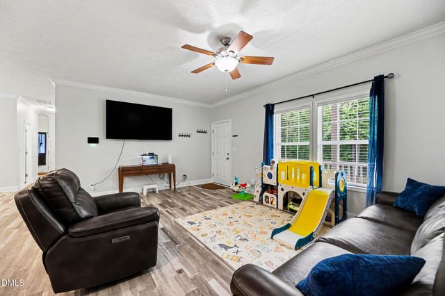 1835 Old Us Hwy 421 S, Siler City, NC 27344