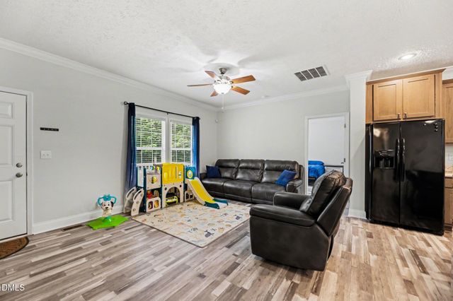 1835 Old Us Hwy 421 S, Siler City, NC 27344