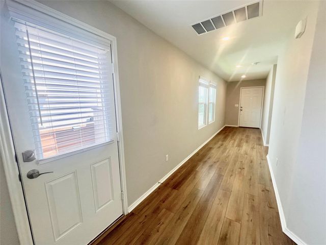 816 Powell, Kyle, TX 78640