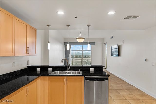 150 Las Vegas Boulevard 818, Las Vegas, NV 89101