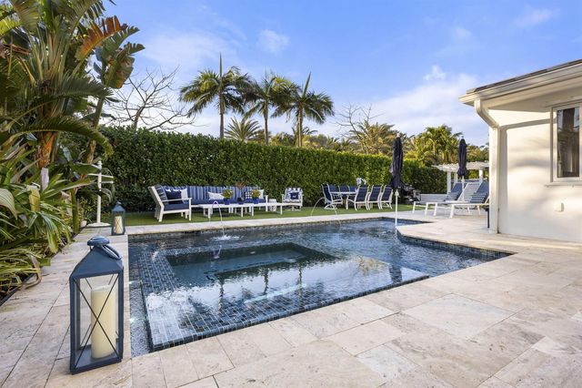 122 Lighthouse Drive, Jupiter Inlet Colony, FL 33469