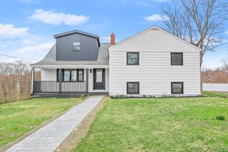 141 Ridgewood Drive, Milford, CT 06460