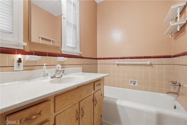 12615 Califa, Valley Village, CA 91607
