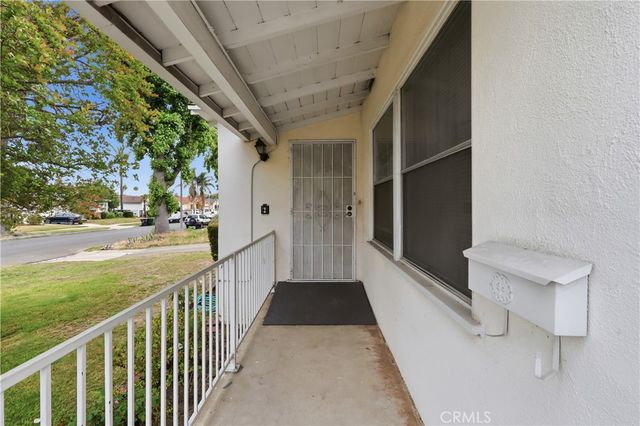 12615 Califa, Valley Village, CA 91607
