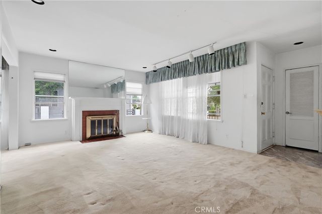 12615 Califa, Valley Village, CA 91607