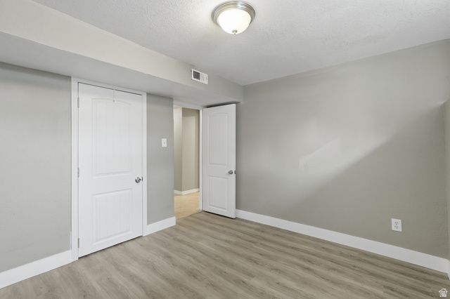 1207 S MISSION RD, Salt Lake City, UT 84104