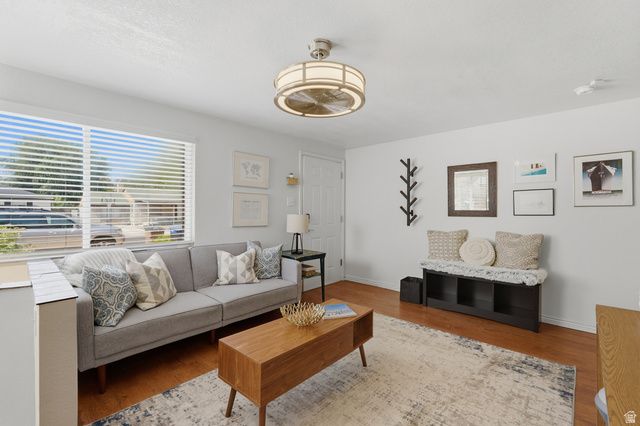 1207 S MISSION RD, Salt Lake City, UT 84104