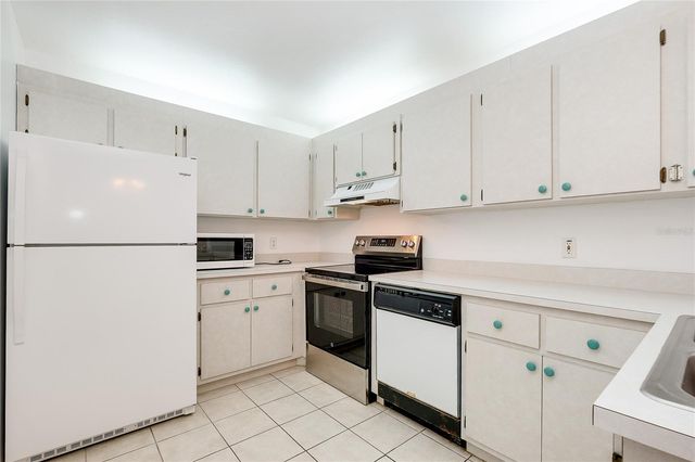 3300 LOVELAND BOULEVARD 101, Punta Gorda, FL 33980