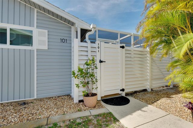 3300 LOVELAND BOULEVARD 101, Punta Gorda, FL 33980