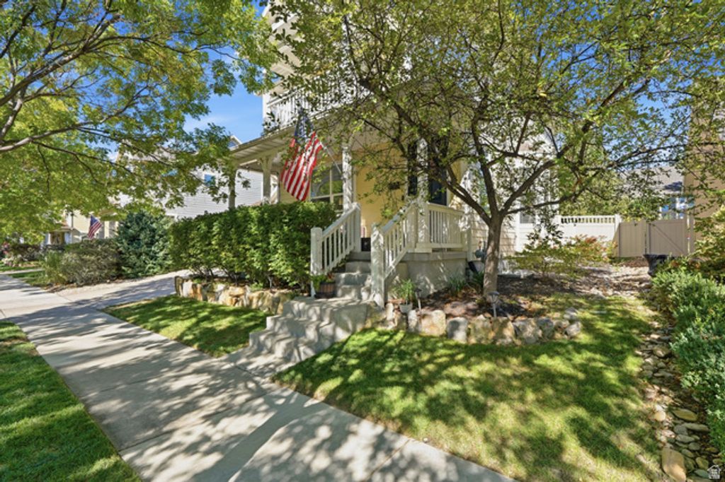 4588 W WARM CANYON LN, South Jordan, UT 84009 — photo 4