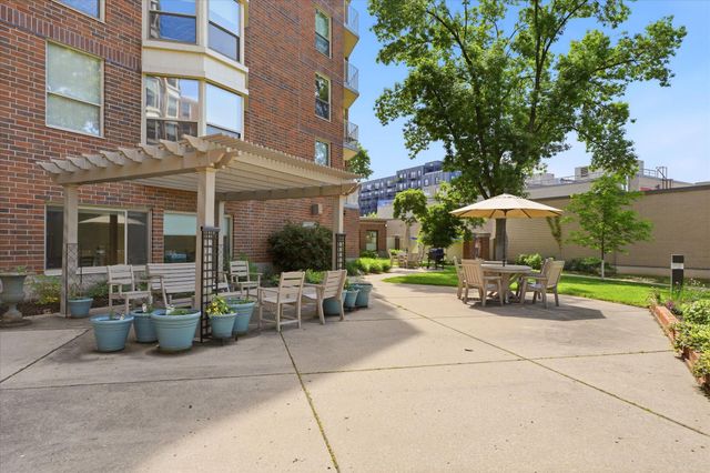 1425 W 28th Street 322, Minneapolis, MN 55408