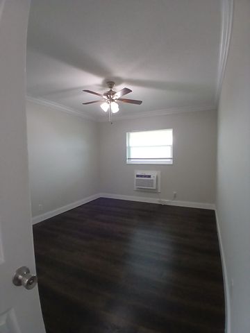 1480 E SAMPLE Road 307, Pompano Beach, FL 33064