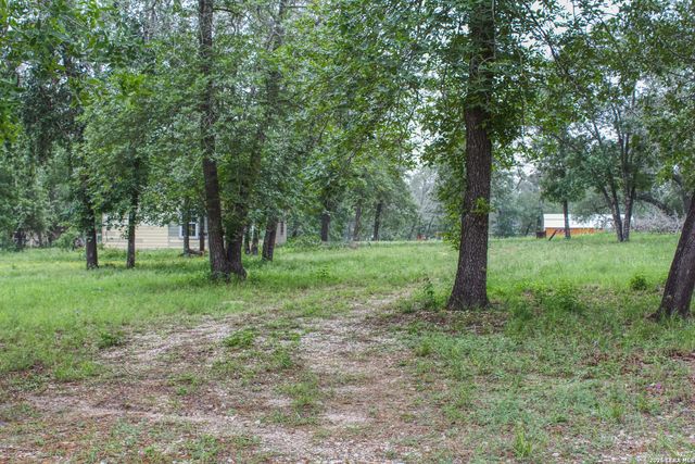 278 County Road 6862, Natalia, TX 78059