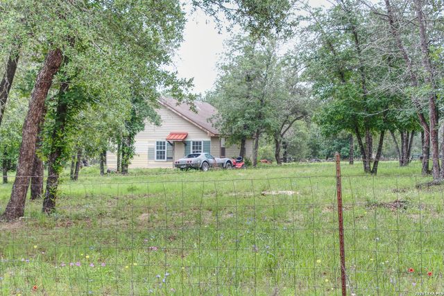 278 County Road 6862, Natalia, TX 78059
