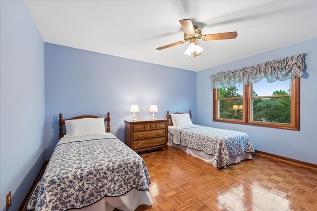968 Milford Street, Cary, IL 60013