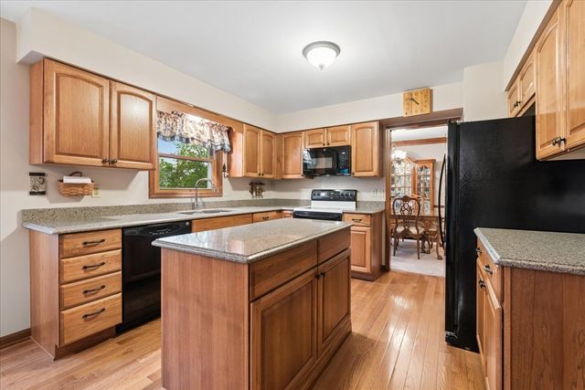 968 Milford Street, Cary, IL 60013