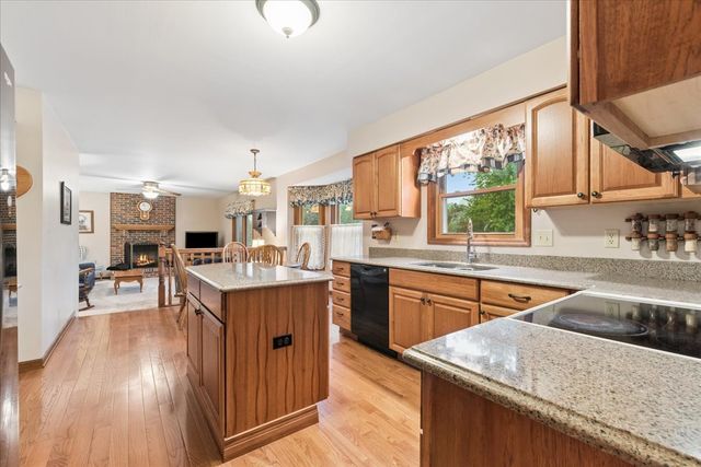 968 Milford Street, Cary, IL 60013
