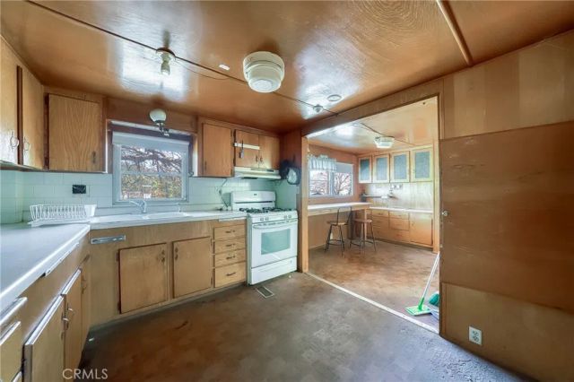 23059 Jerusalem Grade, Lower Lake, CA 95457